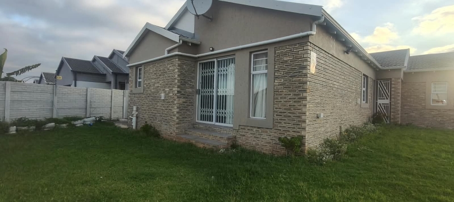 3 Bedroom Property for Sale in Fairview Eastern Cape